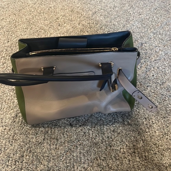 Coach Shoulder Bag - Picture 1 of 3